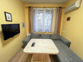 Miami 2BDR Central Apt near Vitosha BLVD and Wifi